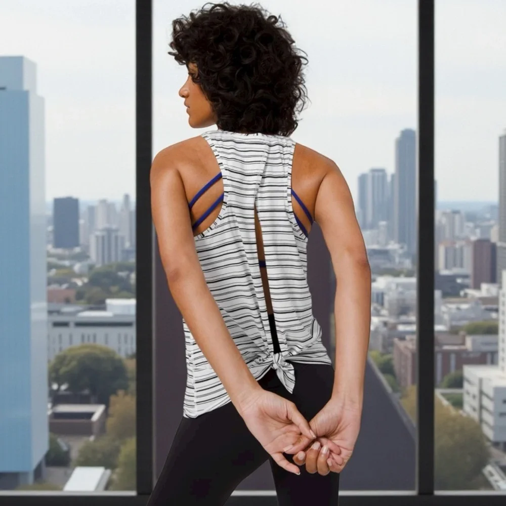 Lululemon All Tied Up Tank in Cut Back Stripe White Black Sz 8